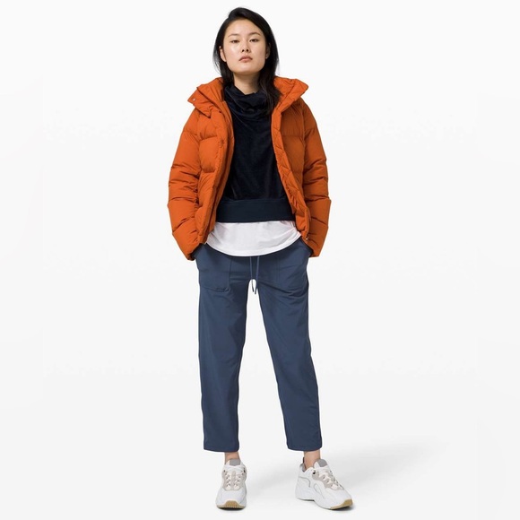 Lululemon Beyond the Studio Crop - Picture 5 of 10